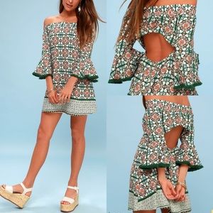 - Lulus Wanderlust for Life Off-Shoulder Dress print